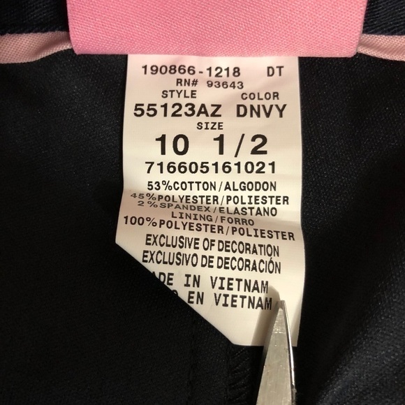 Classroom Uniforms navy blue scooter, NWT, 10 1/2 - Picture 2 of 7